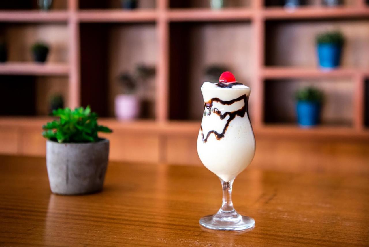 Grand Sirenis Punta Cana Resort & Aquagames Uvero Alto Eksteriør bilde A milkshake