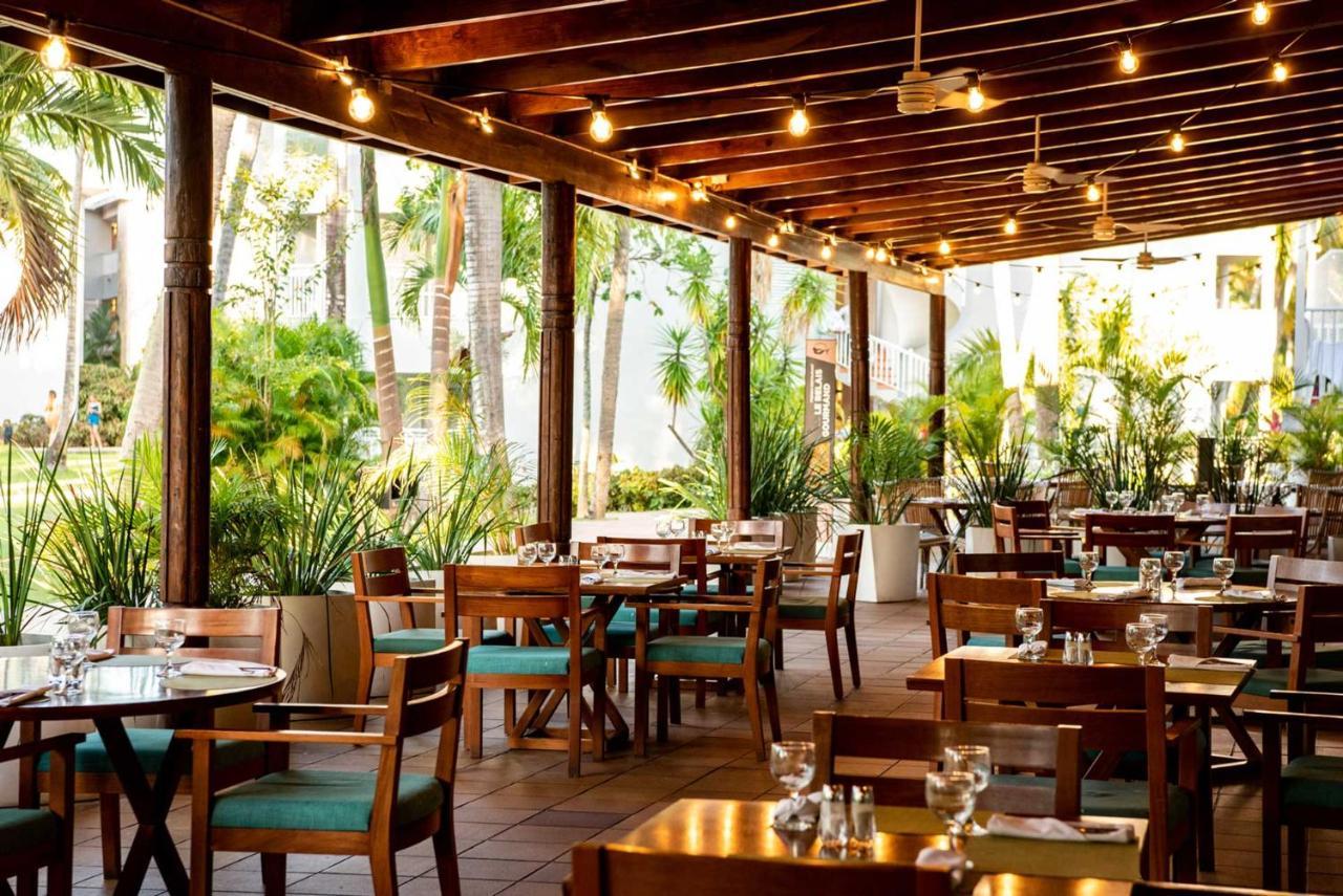 Grand Sirenis Punta Cana Resort & Aquagames Uvero Alto Eksteriør bilde The interior of the restaurant